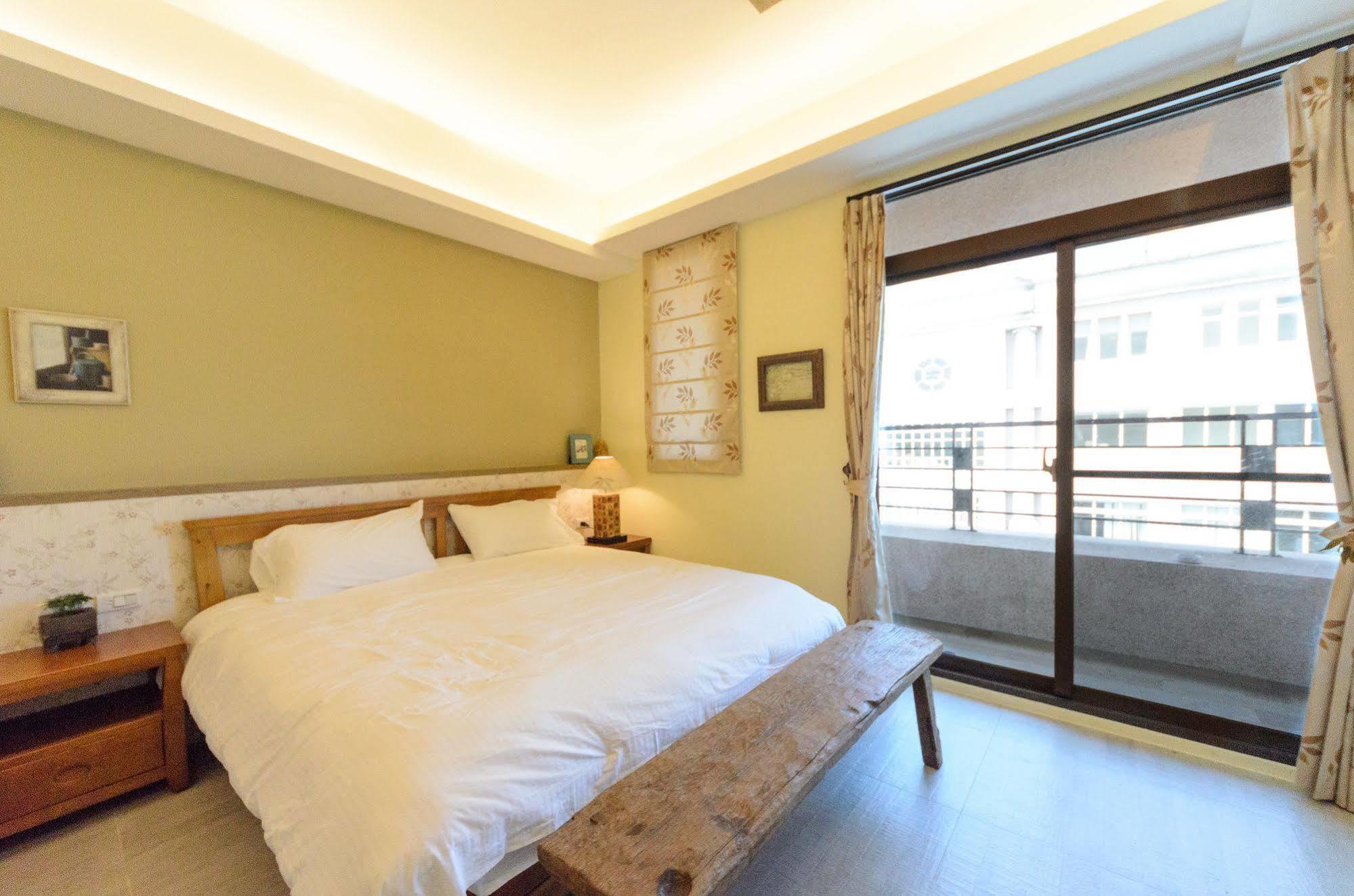 Jhongshan Building Bed And Breakfast Città di Hualien Esterno foto