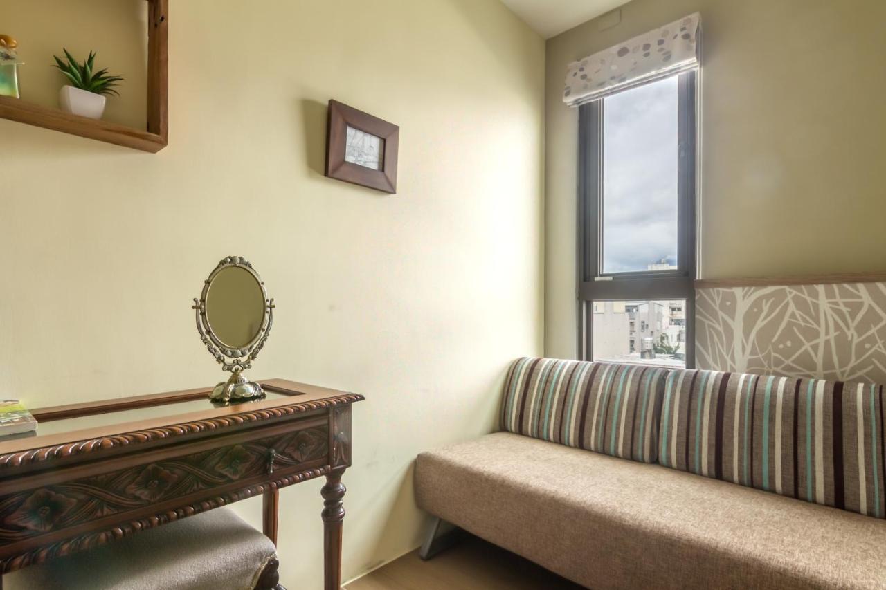 Jhongshan Building Bed And Breakfast Città di Hualien Esterno foto