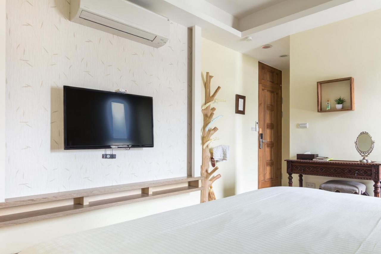 Jhongshan Building Bed And Breakfast Città di Hualien Esterno foto